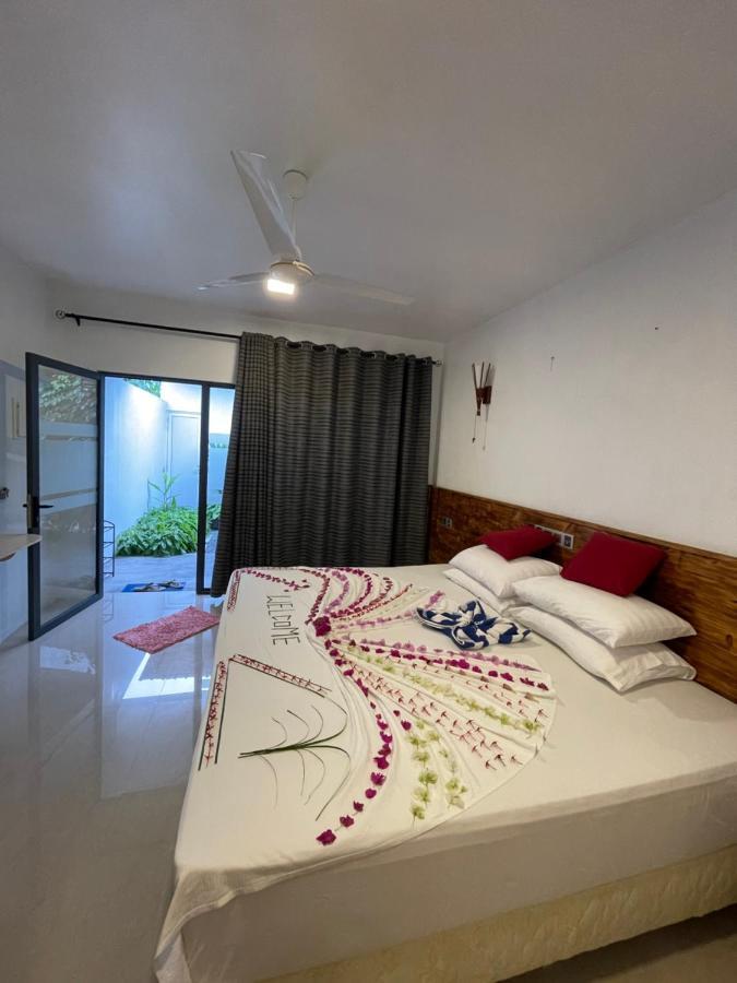 Royal Stay Inn Thoddoo Exterior photo
